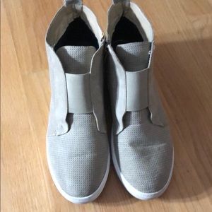 Mode suede wedge sneakers